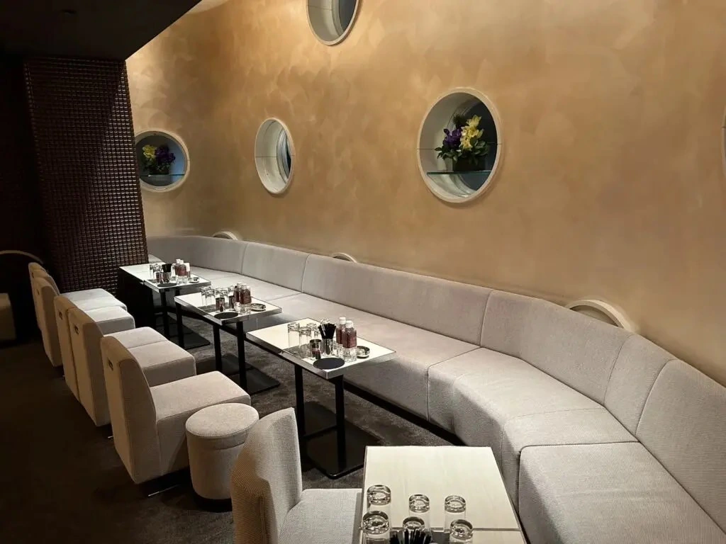 ウエダ店内画像