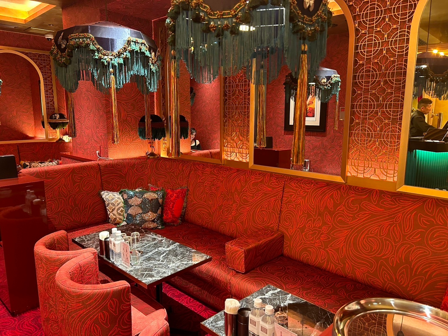 ヴェニス店内画像